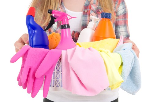 Preparation checklist scene for steam carpet cleaning in a Richmond property